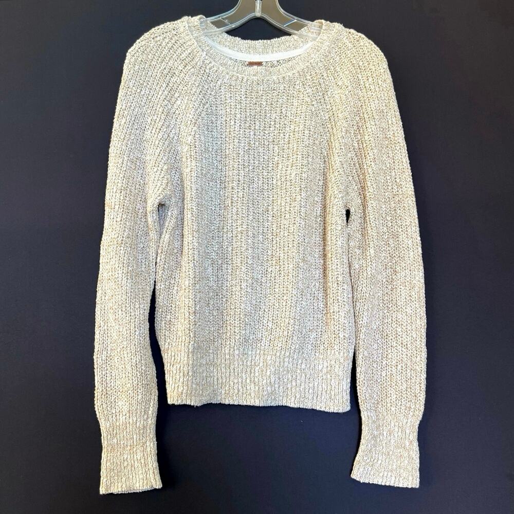 Free People. Women’s bouclé long sleeve cotton sweater